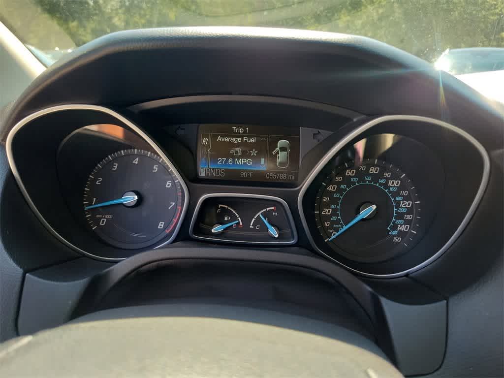 Thumbnail: 2012 Ford Focus - 26