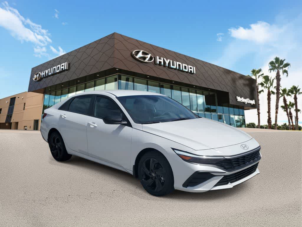 Thumbnail: 2026 Hyundai Elantra - 4