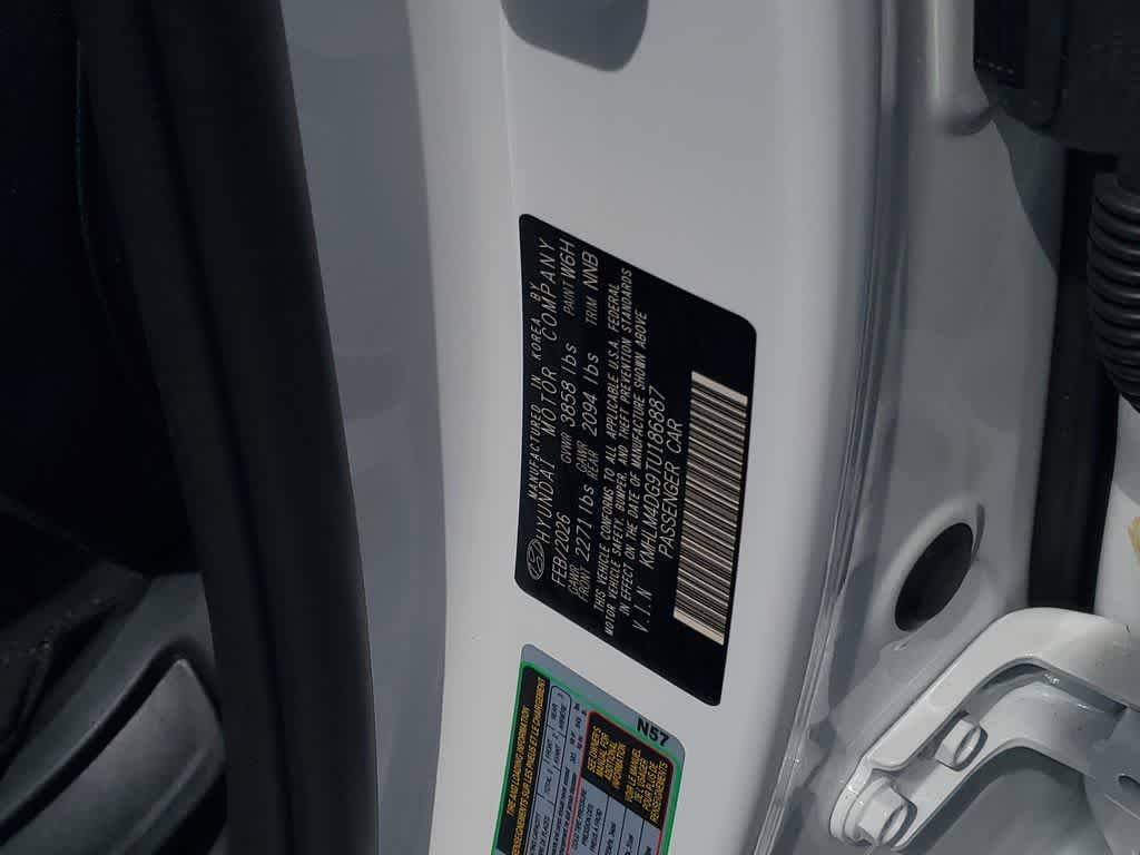 Thumbnail: 2026 Hyundai Elantra - 17