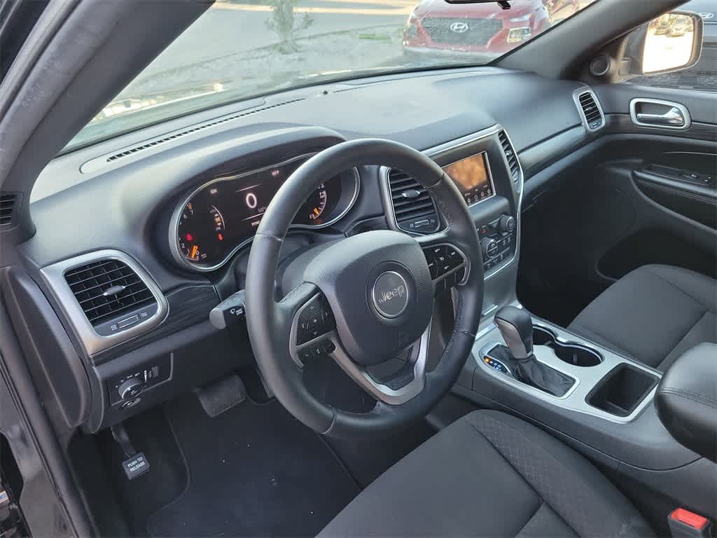 Thumbnail: 2019 Jeep Grand Cherokee - 24