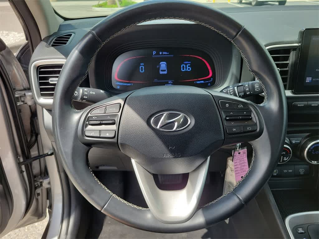 Thumbnail: 2023 Hyundai Venue - 24