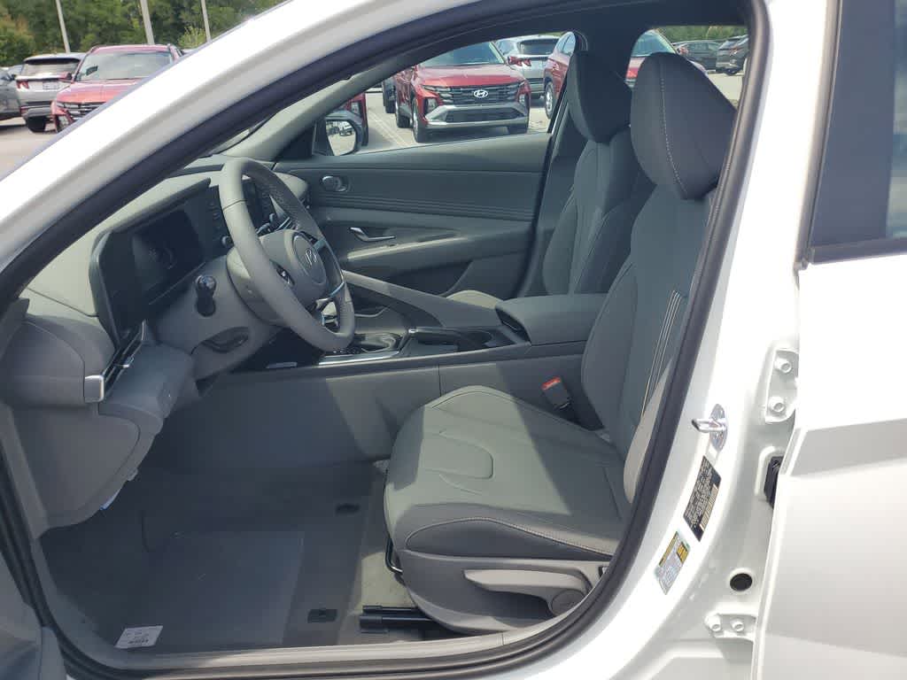 Thumbnail: 2026 Hyundai Elantra - 22
