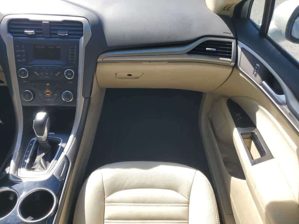 Thumbnail: 2013 Ford Fusion - 14