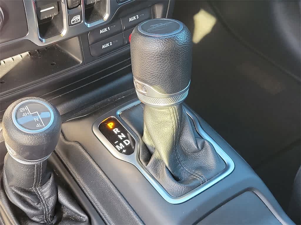 Thumbnail: 2020 Jeep Gladiator - 36