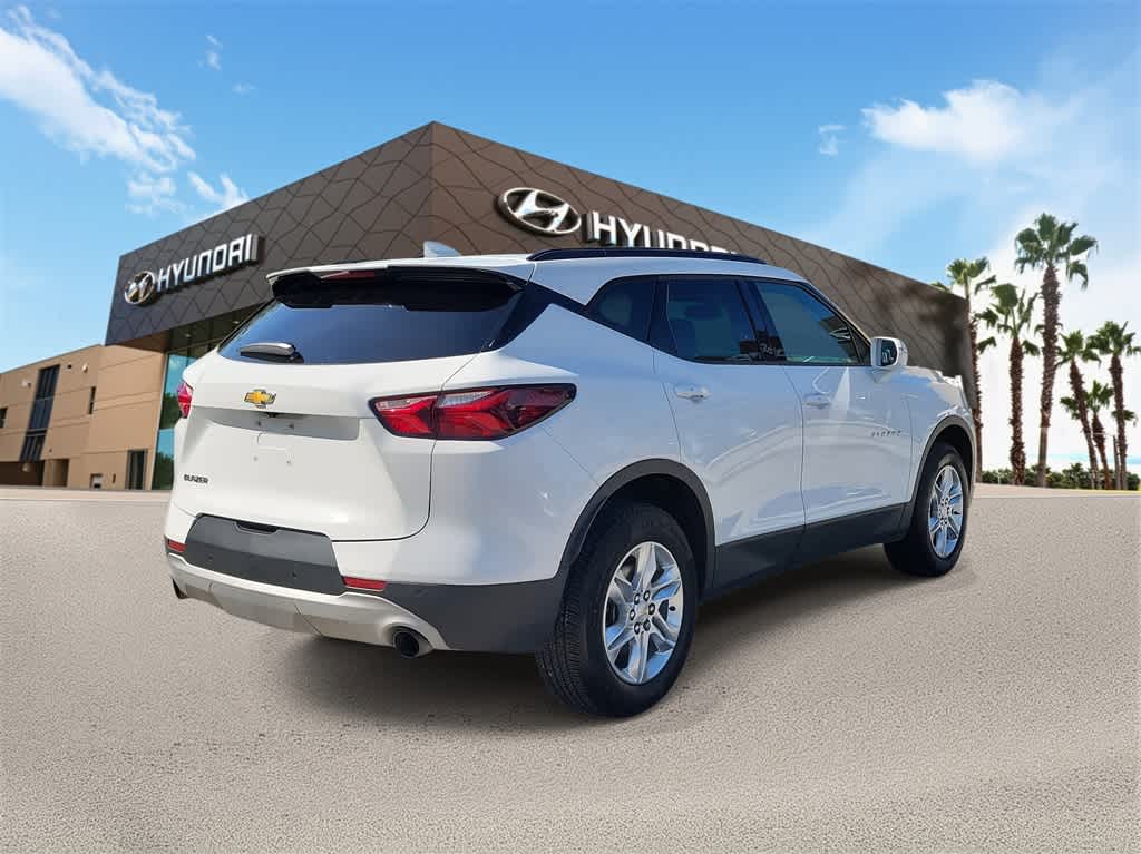 Thumbnail: 2020 Chevrolet Blazer - 3