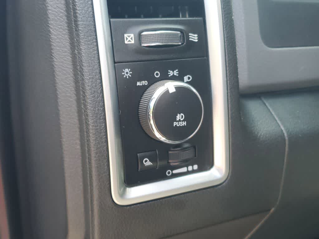 Thumbnail: 2016 RAM 1500 - 21