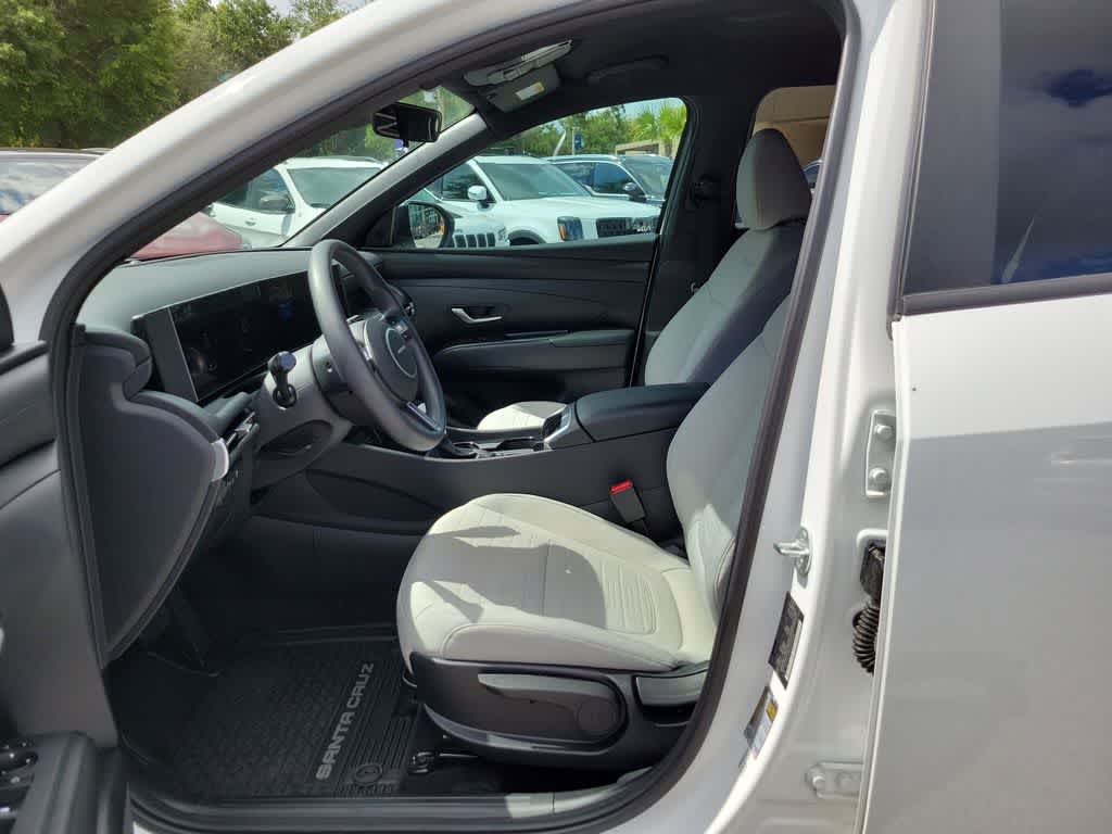 Thumbnail: 2025 Hyundai Santa Cruz - 21