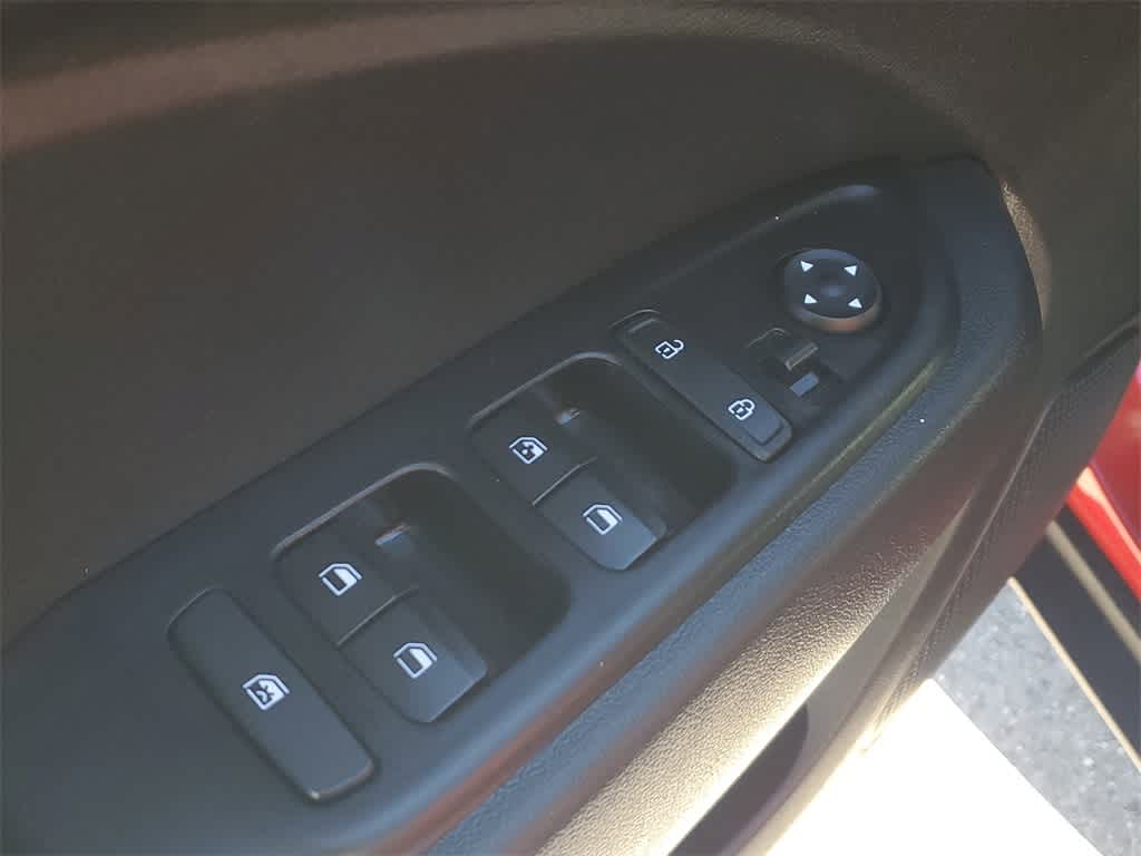 Thumbnail: 2024 Hyundai Venue - 17