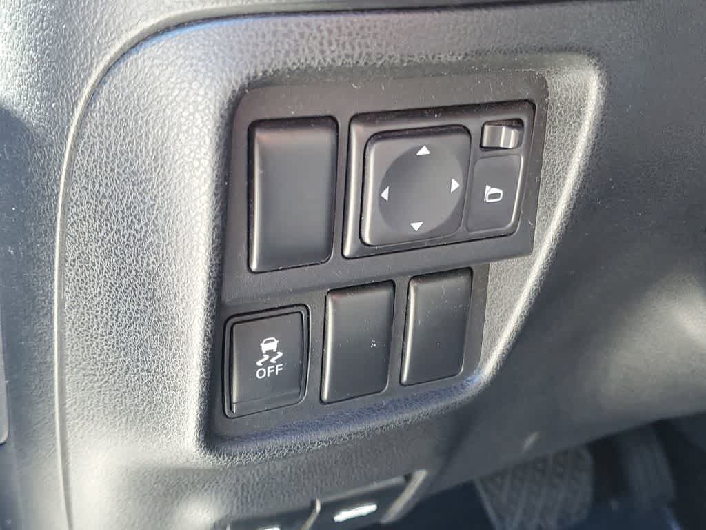 Thumbnail: 2015 Nissan Juke - 20