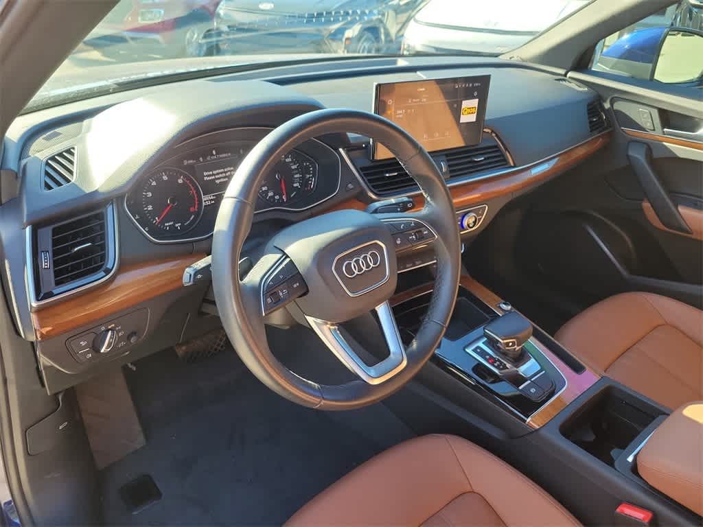 Thumbnail: 2022 Audi Q5 - 24