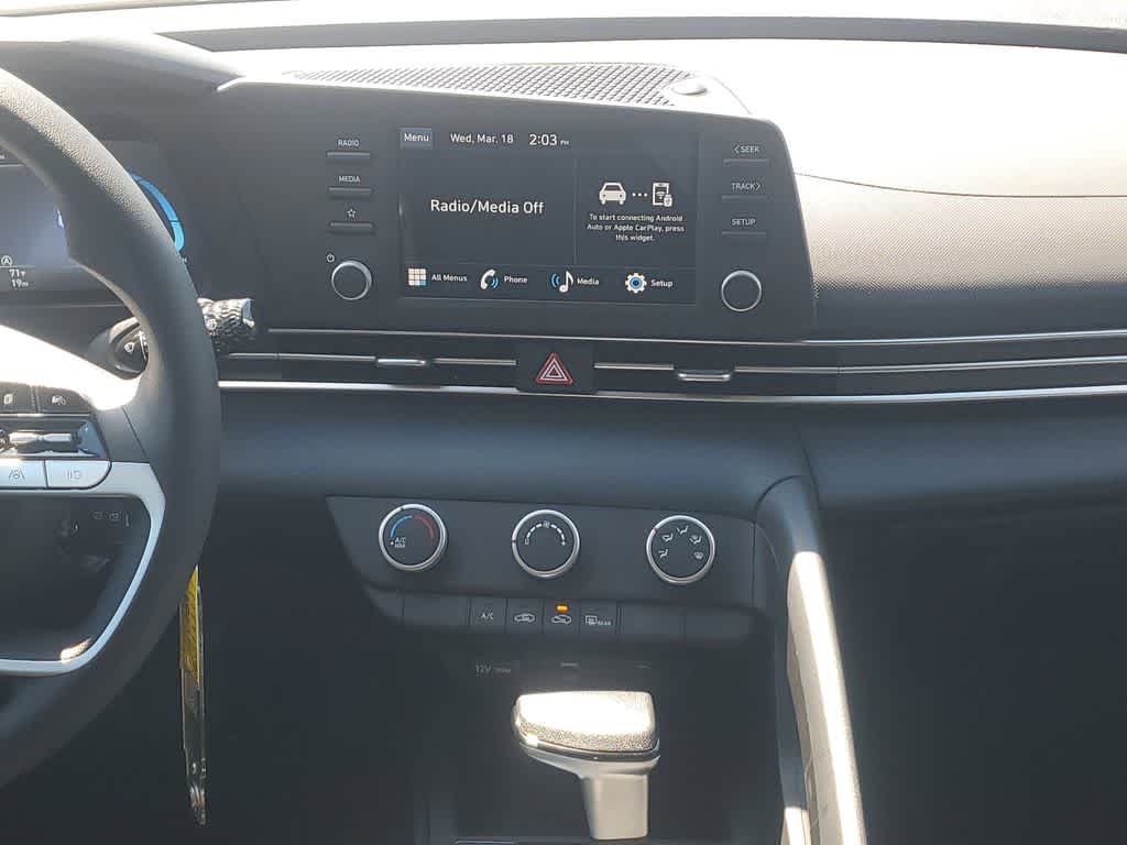 Thumbnail: 2026 Hyundai Elantra - 17