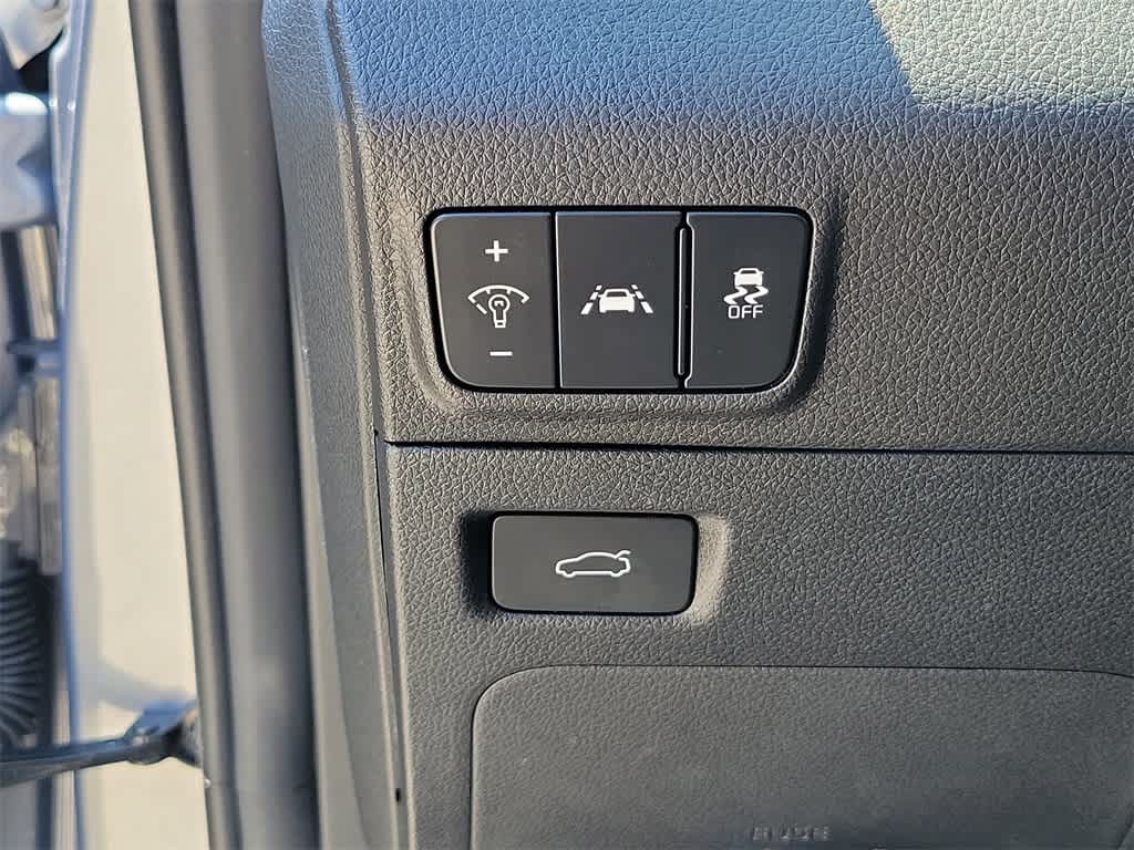 2023 Kia K5 LXS 20