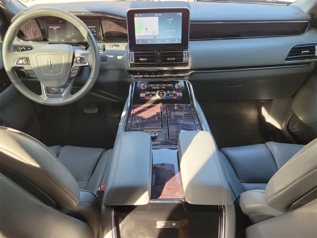 Thumbnail: 2019 Lincoln Navigator - 13