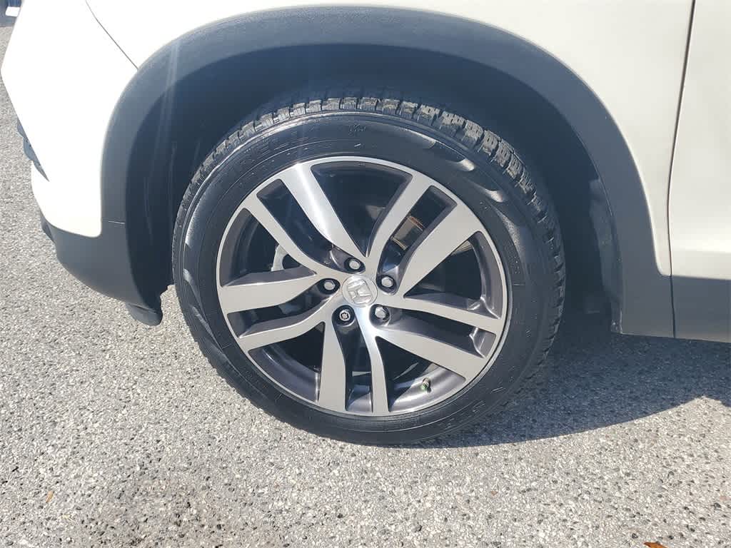 Thumbnail: 2018 Honda Pilot - 5