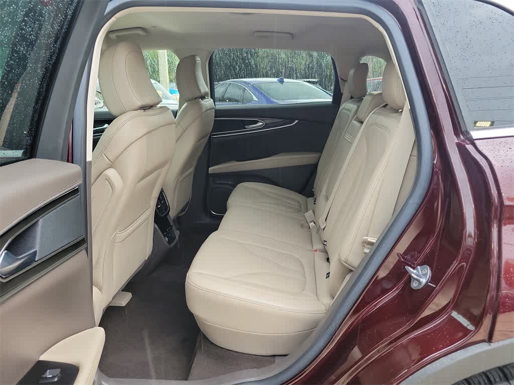 Thumbnail: 2023 Lincoln Nautilus - 10