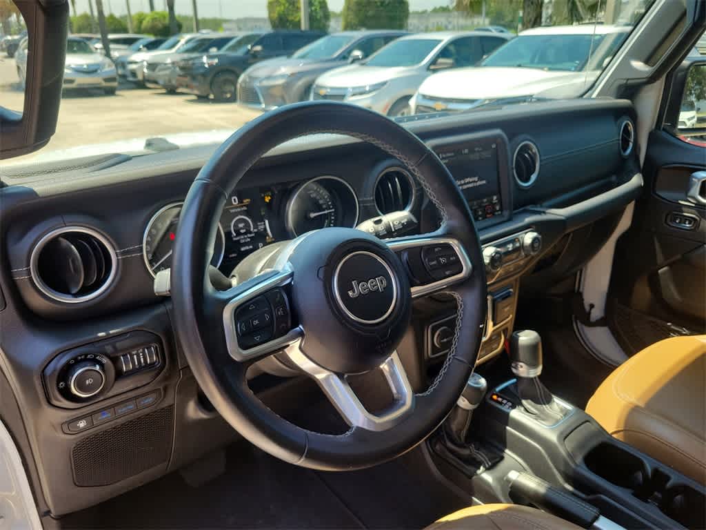 Thumbnail: 2021 Jeep Wrangler - 23