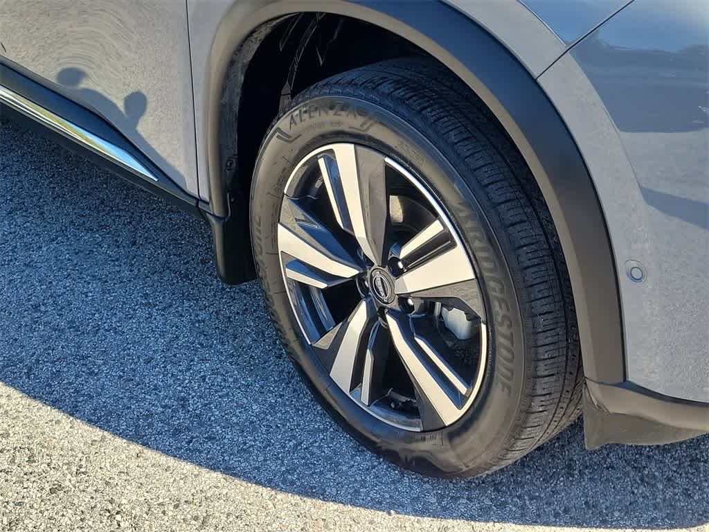 Thumbnail: 2023 Nissan Rogue - 5