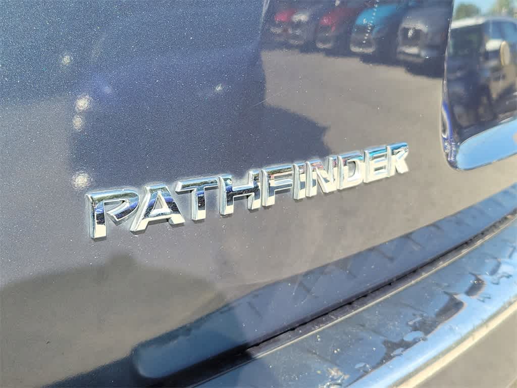 Thumbnail: 2014 Nissan Pathfinder - 9