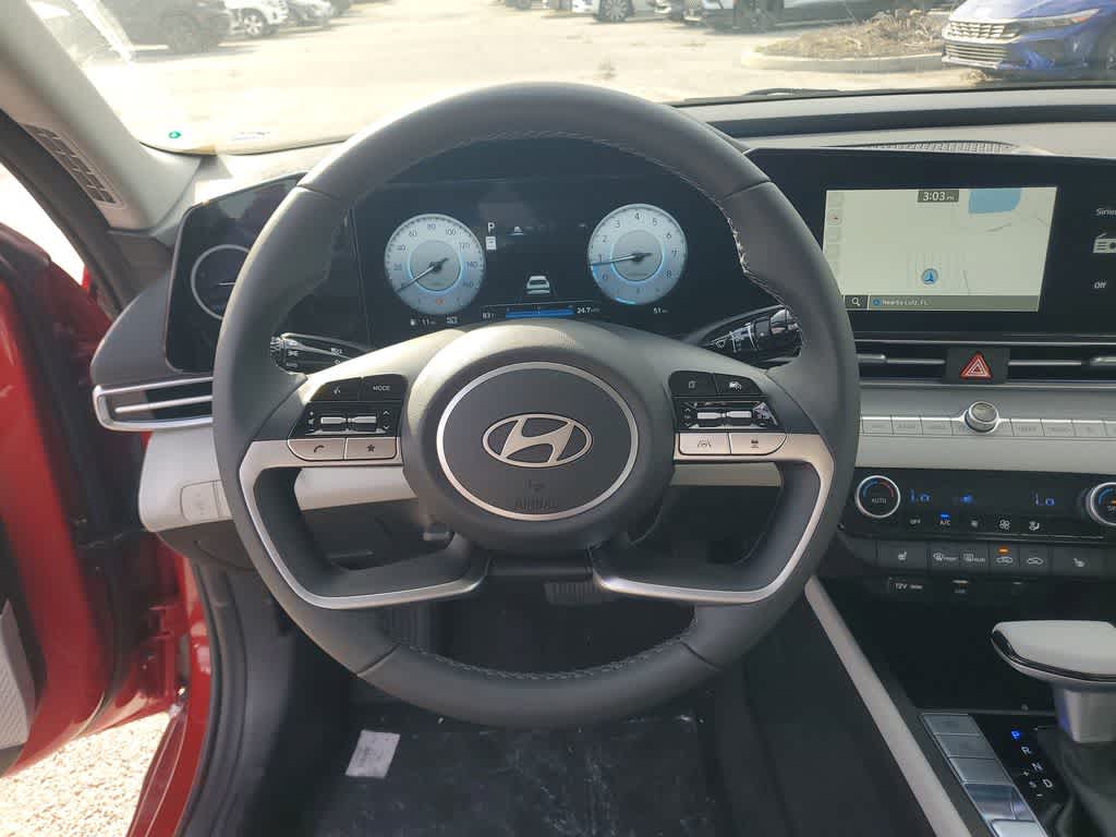 Thumbnail: 2025 Hyundai Elantra - 25