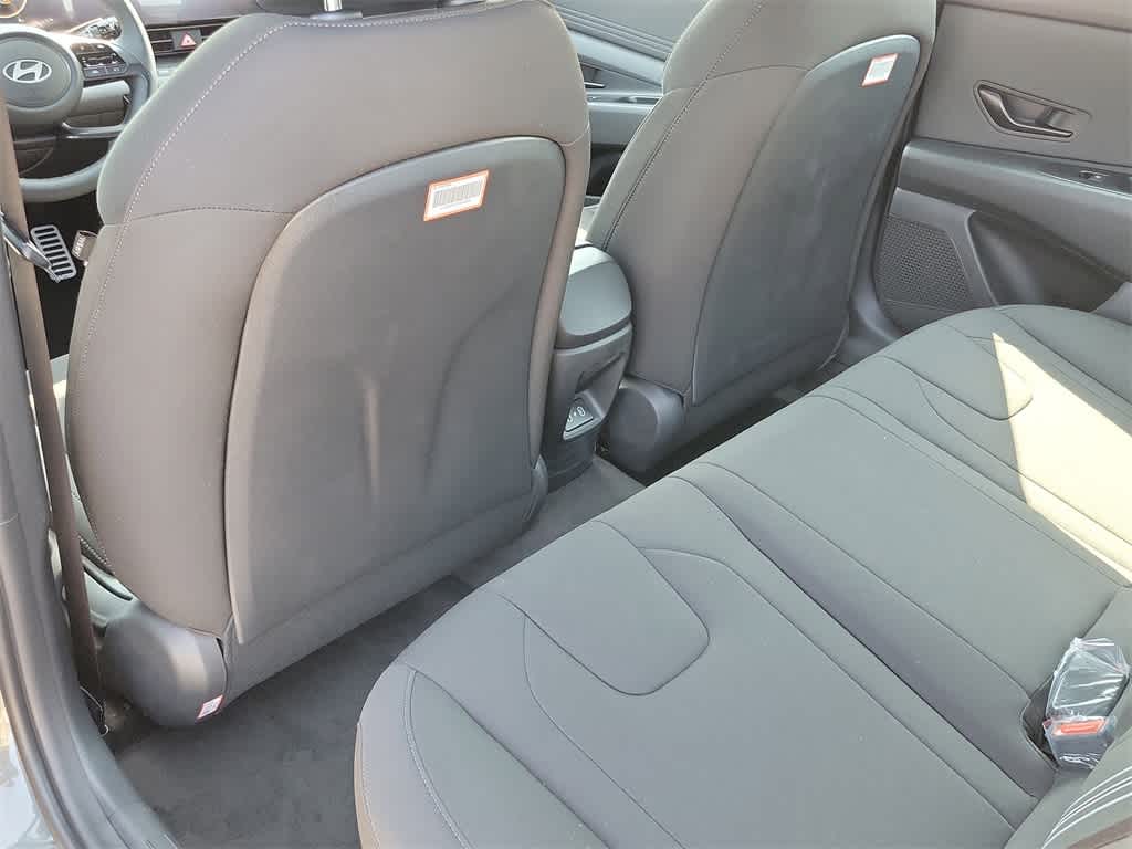 Thumbnail: 2025 Hyundai Elantra - 9