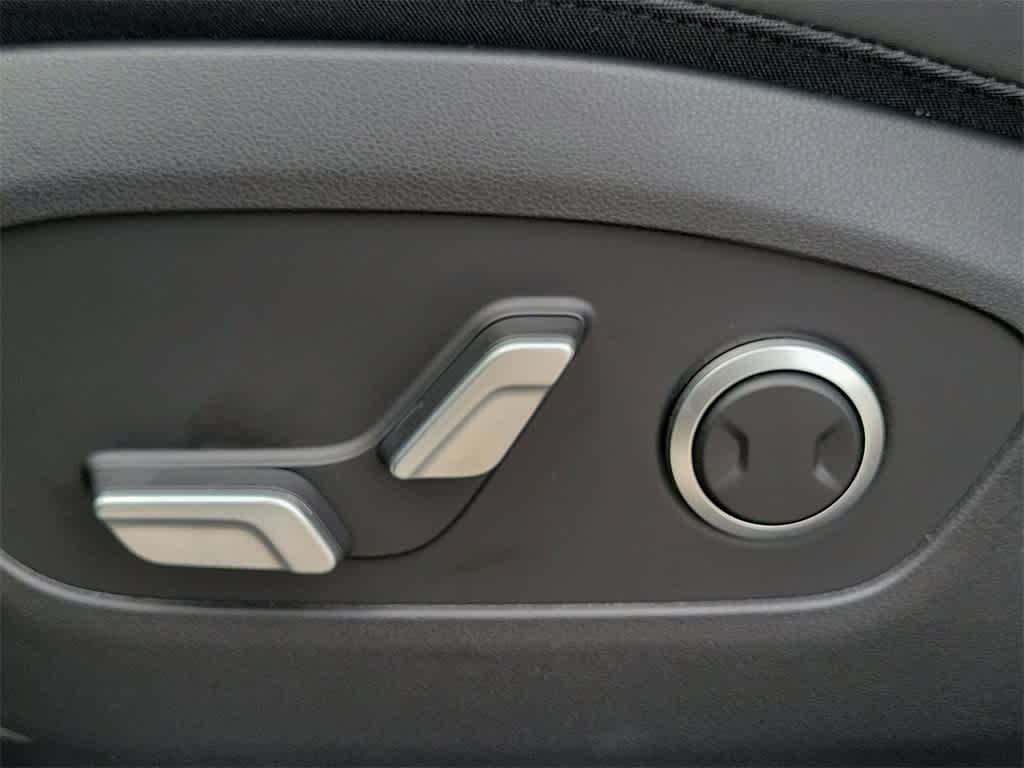 Thumbnail: 2026 Hyundai Ioniq - 22