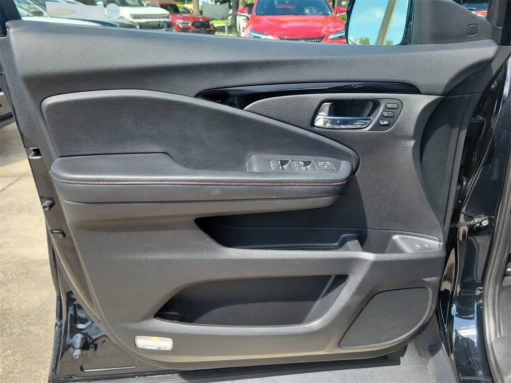 Thumbnail: 2021 Honda Pilot - 18