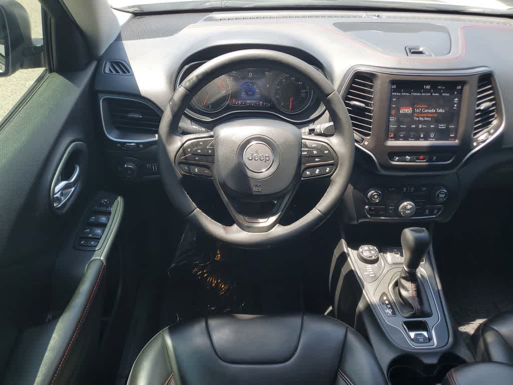 Thumbnail: 2020 Jeep Cherokee - 15