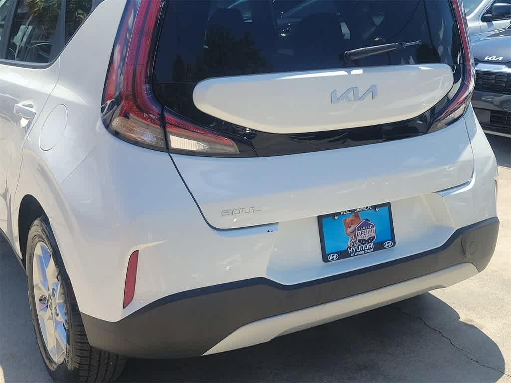 Thumbnail: 2023 Kia Soul - 6