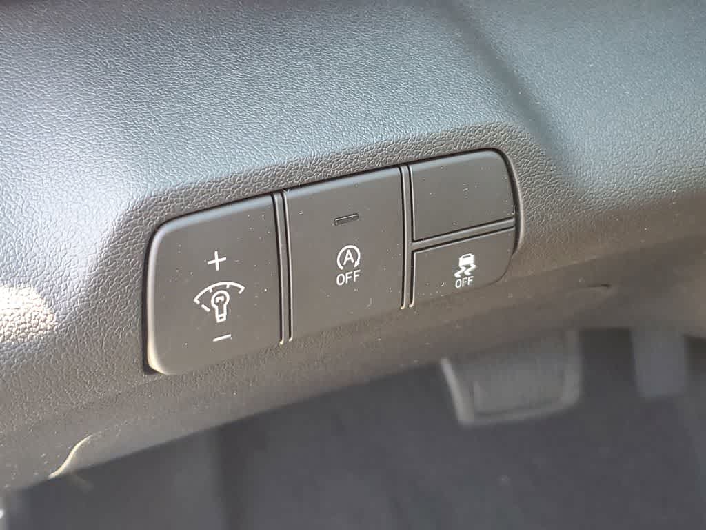 Thumbnail: 2026 Hyundai Elantra - 21