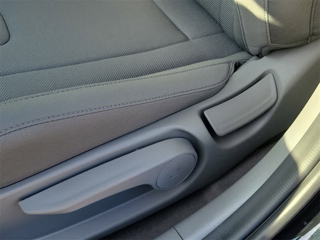Thumbnail: 2025 Hyundai Elantra - 20