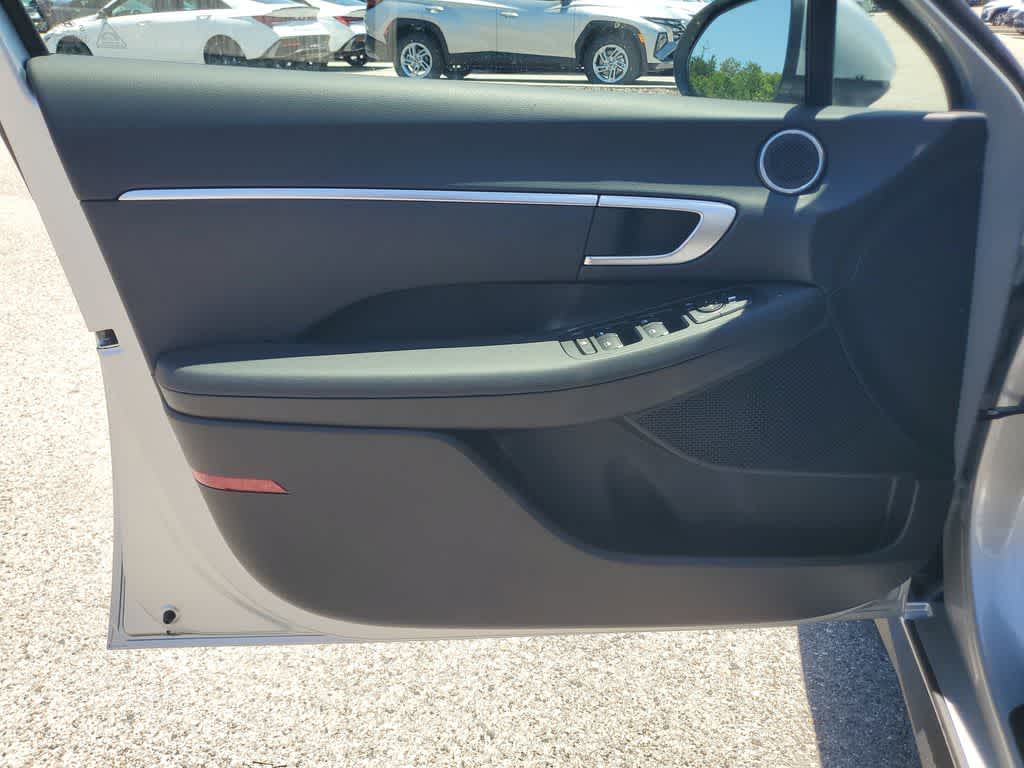 Thumbnail: 2026 Hyundai Sonata - 17