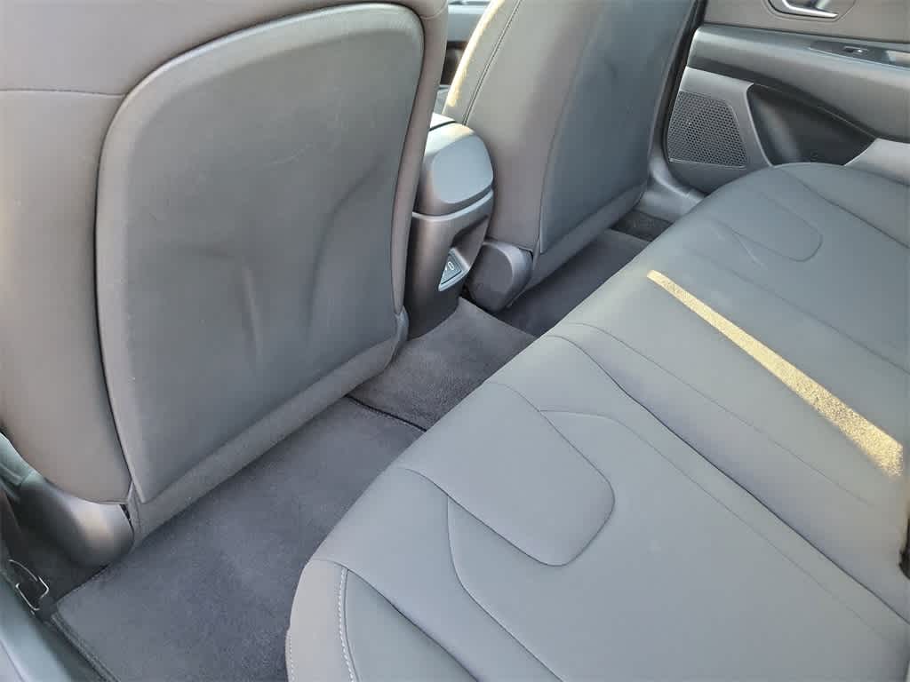 Thumbnail: 2024 Hyundai Elantra - 11