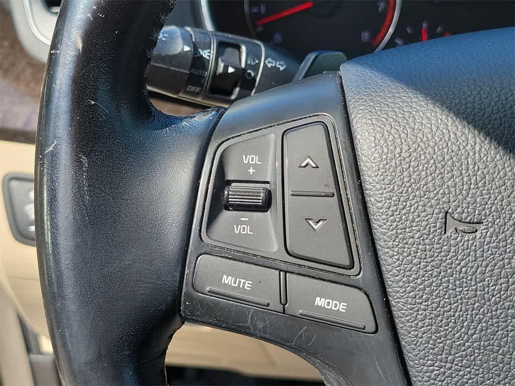 2015 Kia Cadenza Premium 27