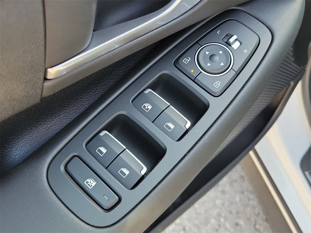 2025 Hyundai Sonata SE 17