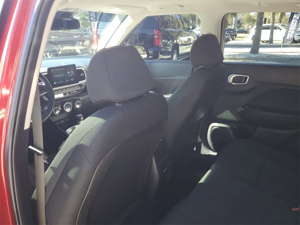 Thumbnail: 2024 Hyundai Venue - 10