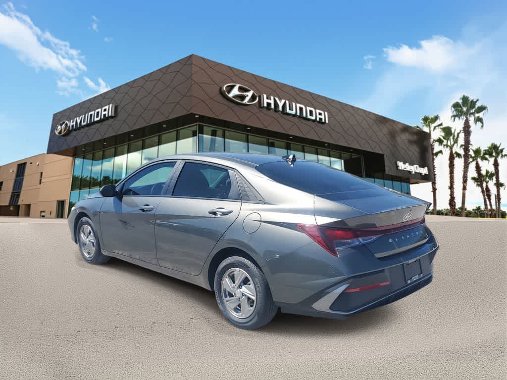 Thumbnail: 2026 Hyundai Elantra - 2