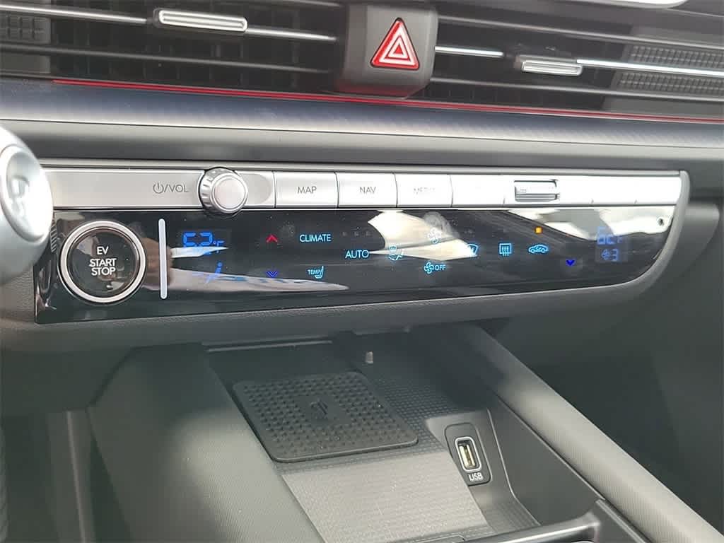 Thumbnail: 2023 Hyundai Ioniq 6 - 25