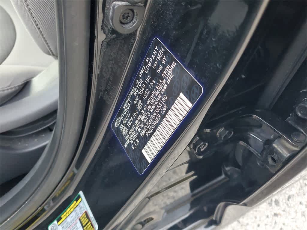 Thumbnail: 2017 Hyundai Accent - 19