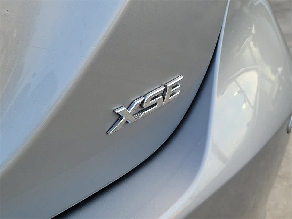 Thumbnail: 2022 Toyota Camry - 7