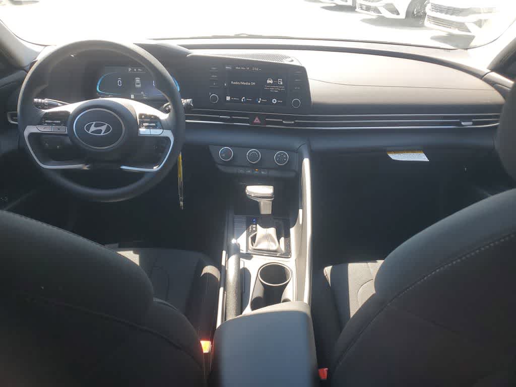 Thumbnail: 2026 Hyundai Elantra - 13