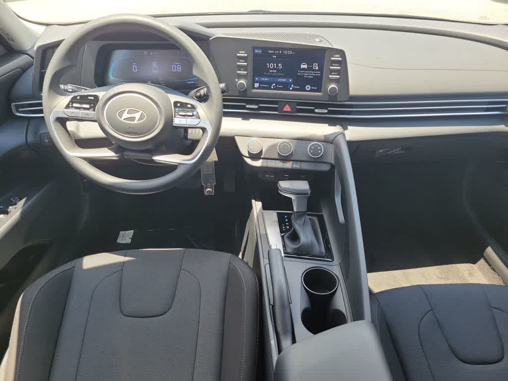 Thumbnail: 2026 Hyundai Elantra - 9
