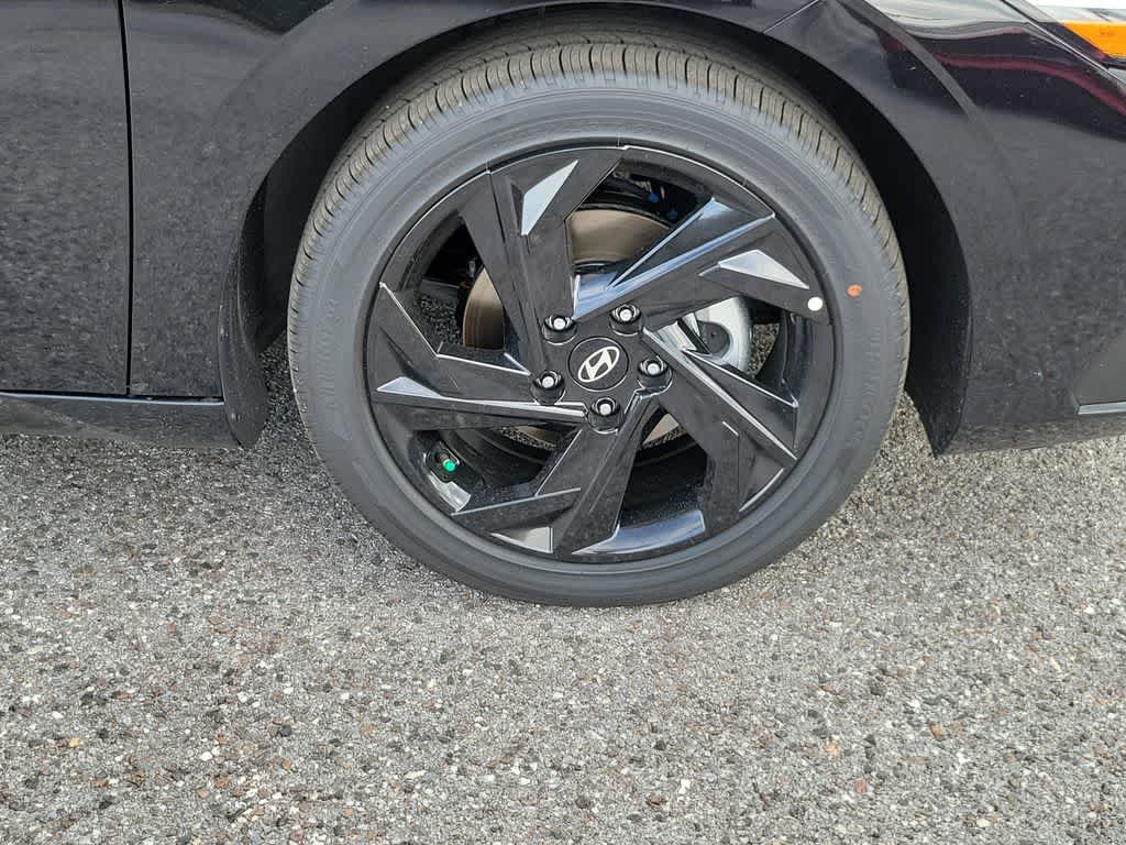Thumbnail: 2026 Hyundai Elantra - 5