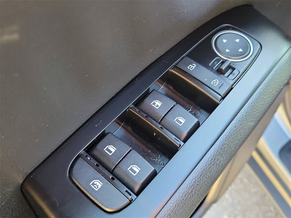 2023 Kia Soul LX 17
