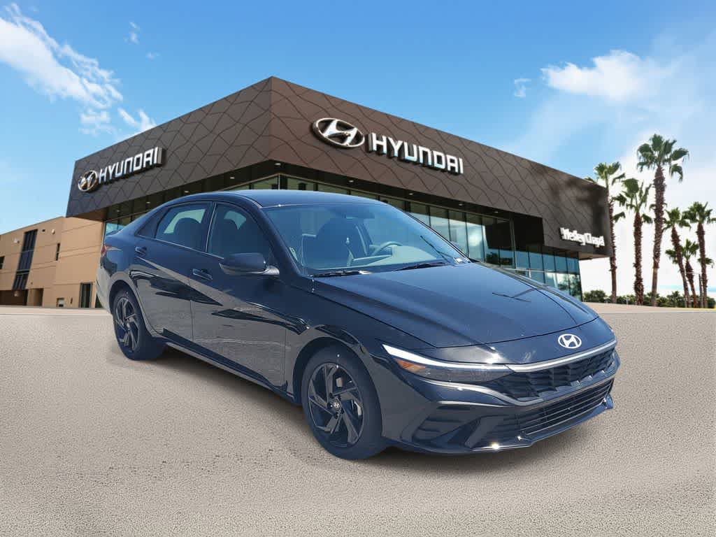 Thumbnail: 2026 Hyundai Elantra - 4