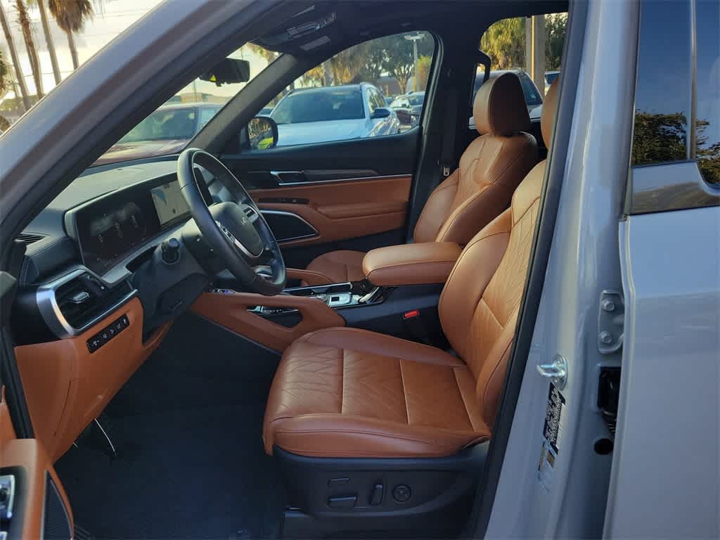 Thumbnail: 2024 Kia Telluride - 23