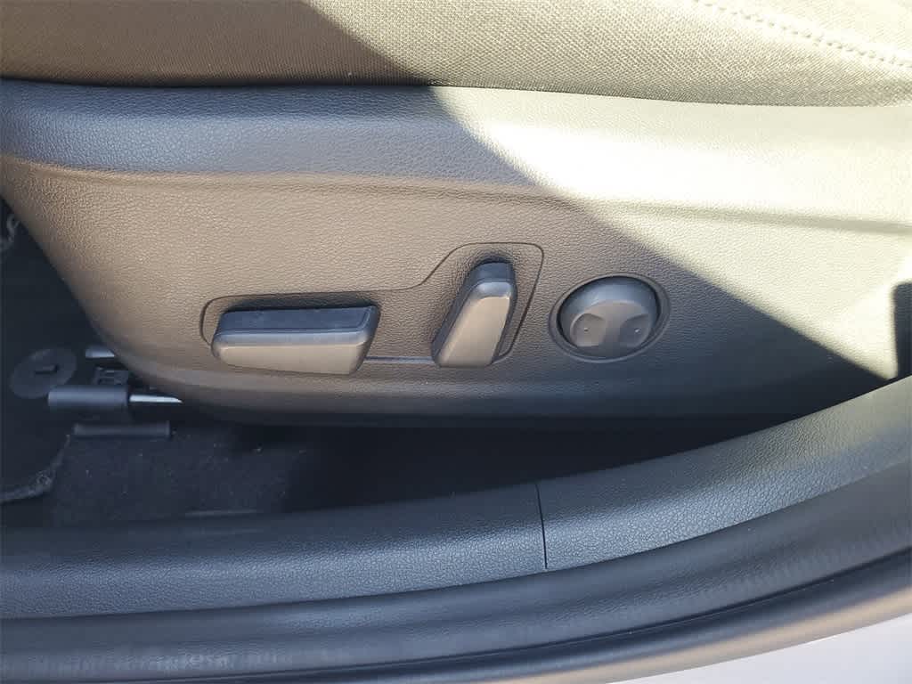 Thumbnail: 2023 Hyundai Kona - 20