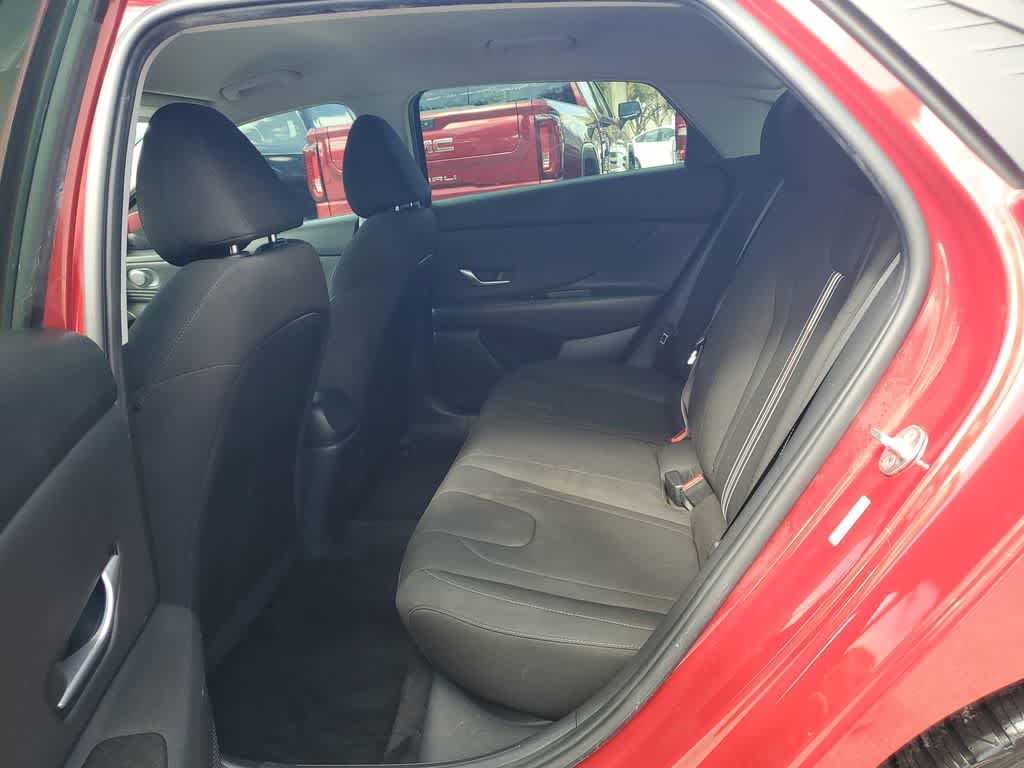 Thumbnail: 2023 Hyundai Elantra - 9