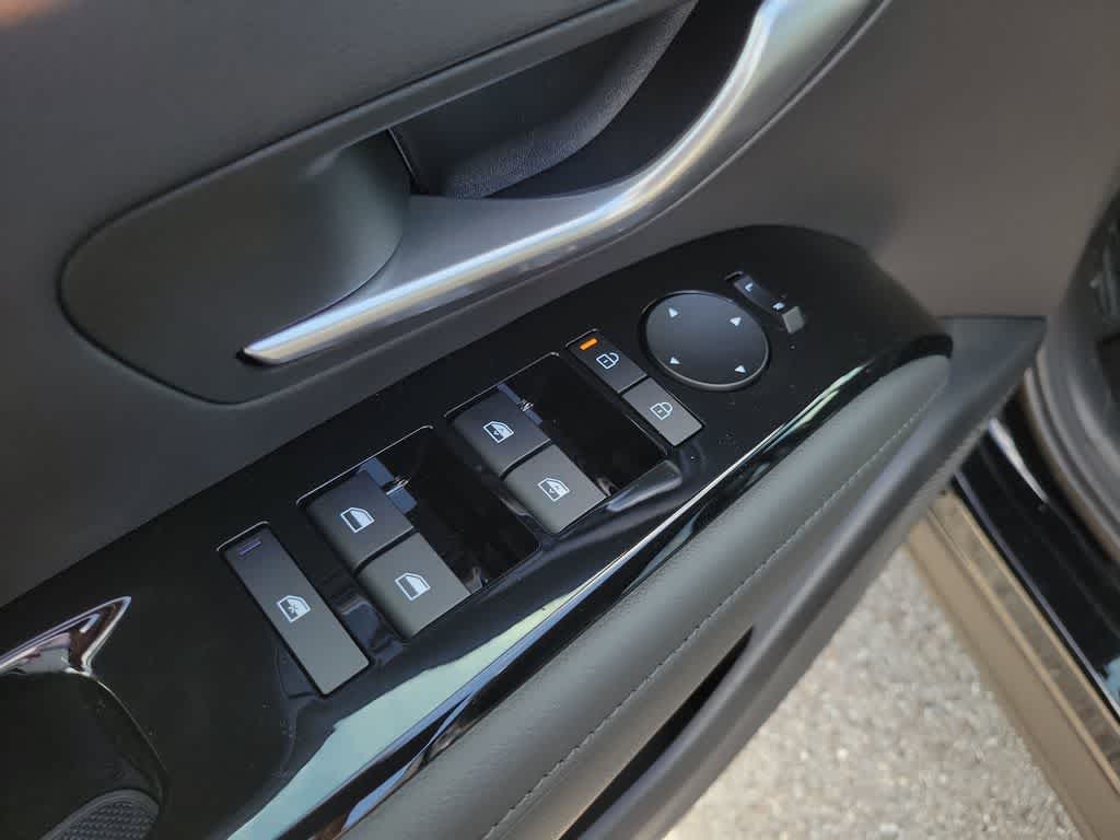 Thumbnail: 2025 Hyundai Santa Cruz - 19