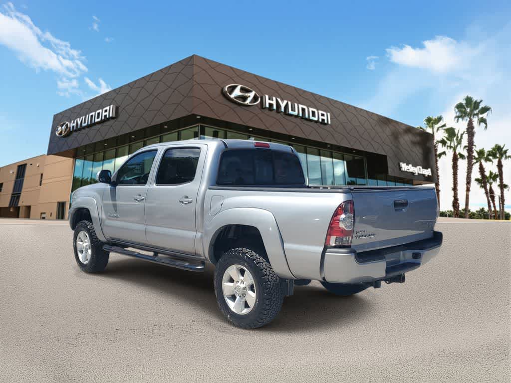 Thumbnail: 2014 Toyota Tacoma - 2