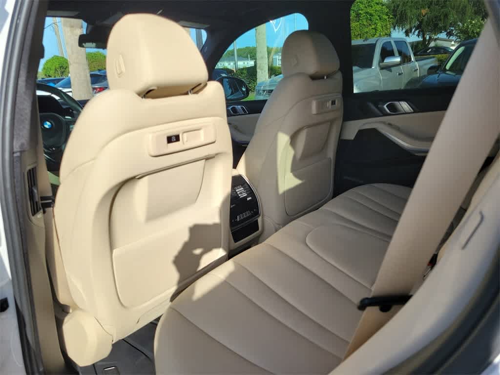 Thumbnail: 2019 BMW X5 - 15